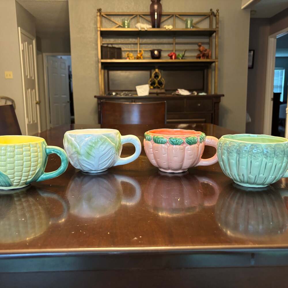 Vintage Vegetable Themed Ceramic Mugs - Set of 4, Farmhouse Kitchen Decor
